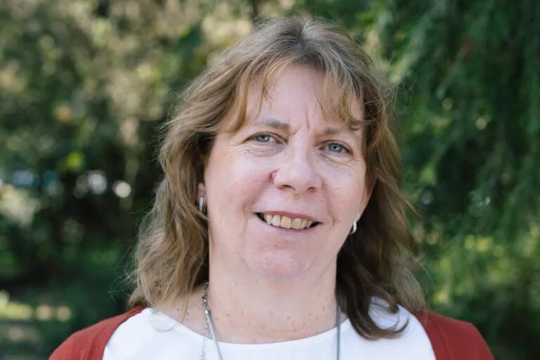 Bernadette Curryer